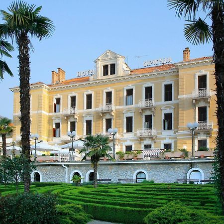 Hotel Opatija Bagian luar foto