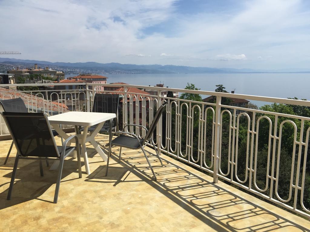 Hotel Opatija Bagian luar foto