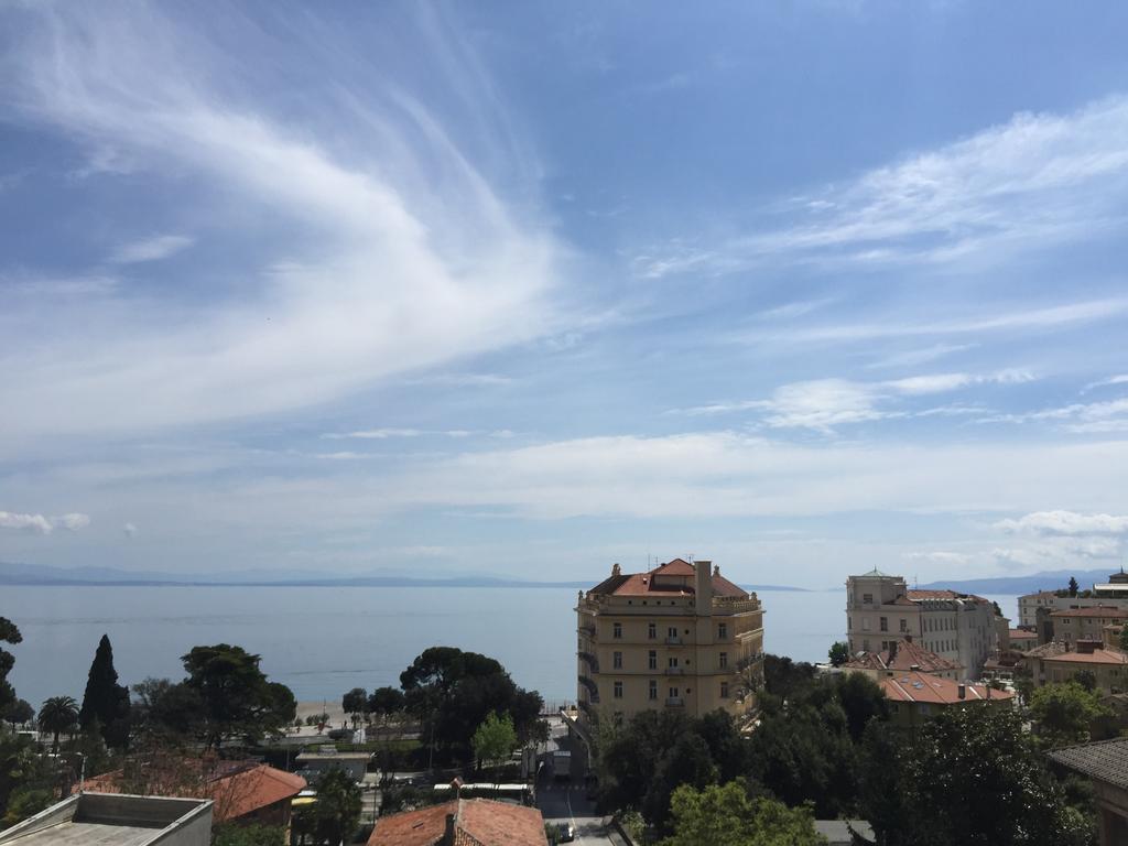 Hotel Opatija Bagian luar foto